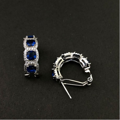 Sapphire Blue Bali earrings