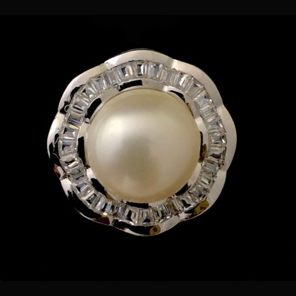 Big Real Pearl ring