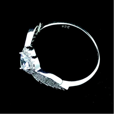 Solitaire ring 06