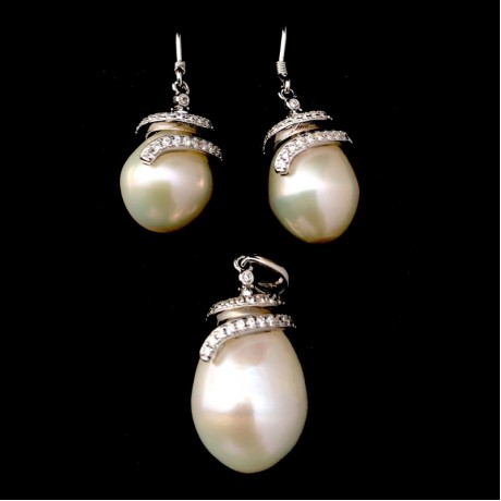 Real Pearl pendant set 4